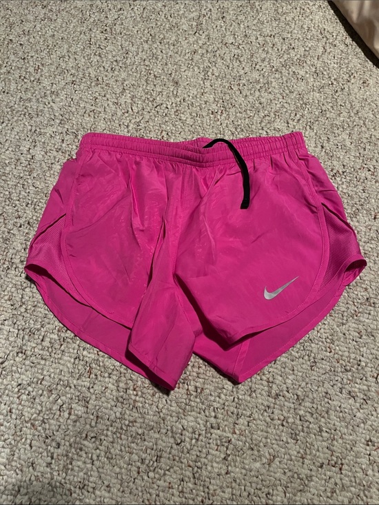 Nike Pants - NWOT Nike Tempo Shorts